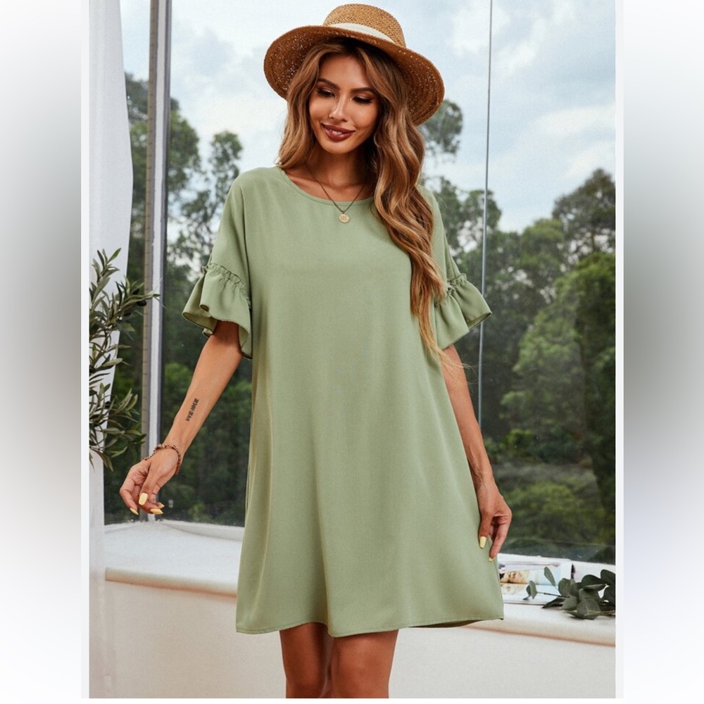 Blu Heaven Sage Green Boho Knit Dress. Size medium
